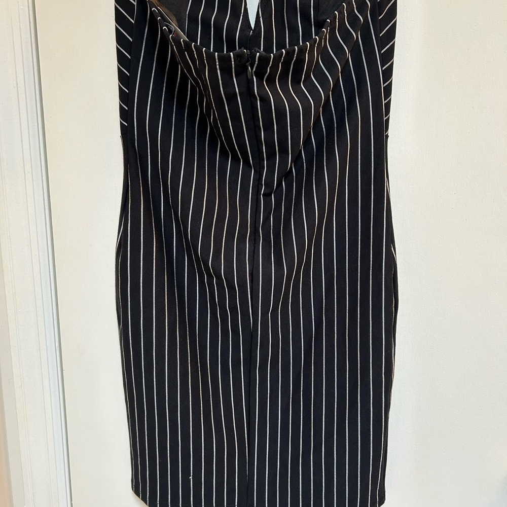 Fashion Nova Denise Striped Dress Black & White Strapless Mini Dress Sz L NWT - Picture 4 of 7